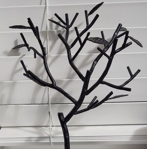 12" Metal Jewelry Holder